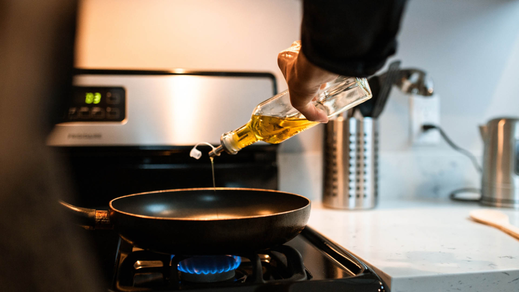 Il kit per produrre biocarburante dall'olio di frittura